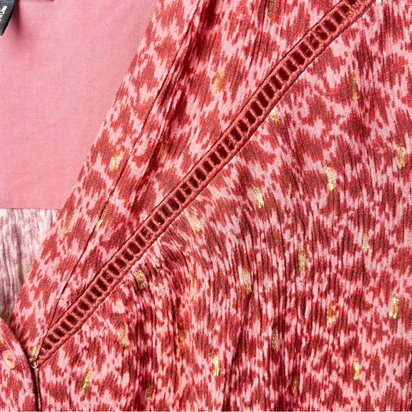 PAIGE Women's Doris Three Quarter Button Front V-Neckline in Papaya Size Small - Picture 5 of 16